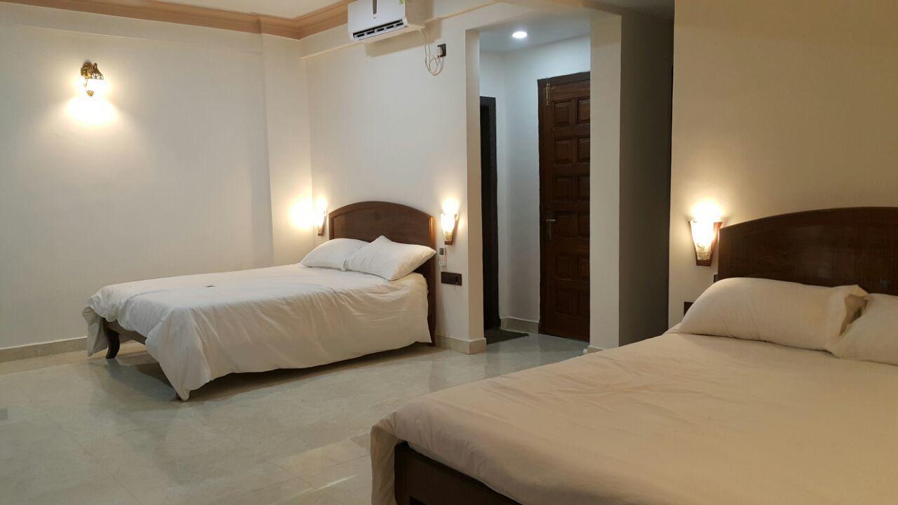 Hotel Murud Marina Екстериор снимка